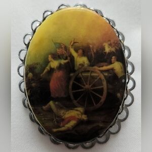 Vintage American Revolution artwork brooch pin